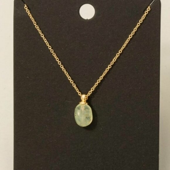 1 LEFT!! RAELYN SEMI PRECIOUS GREEN STONE NECKLACE - Picture 1 of 1